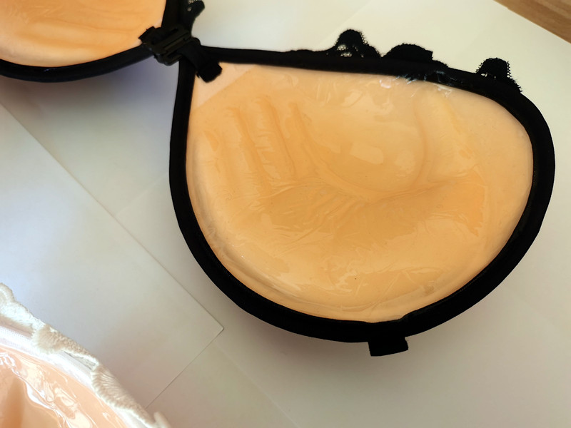 女性用セクシーレース刺繍シリコンバックレスストラップレス粘着 - Backless Bra Sticky のレビューと価格